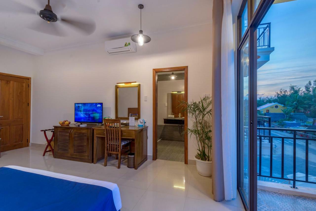 King Suite Sea View