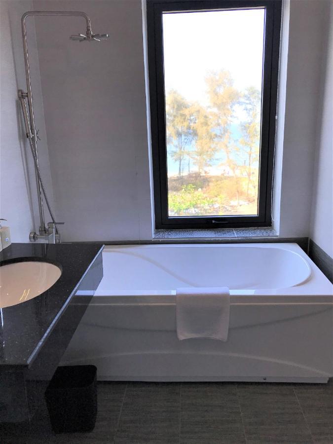 King Suite Sea View